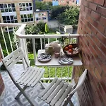 Soleado Con Garaje Apartment *